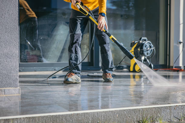 Spring Cleaning in Cedarville, AR